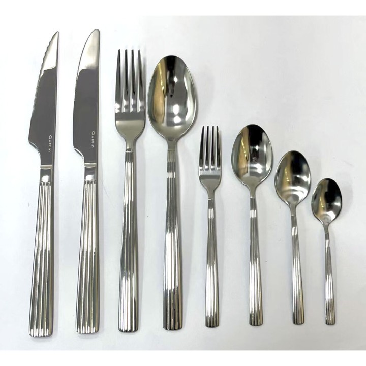 Ensemble de Fourchettes Quttin LOUVRE Argenté 2 mm 21 x 2,4 cm 3 Pièces (12 Unités)
